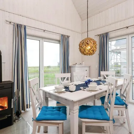 3 Bedroom Stunning In Ostseeresort Hébergement de vacances